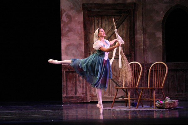 Cinderella as scullery maid. Photo courtesy of Ballet Theatre of Ohio
