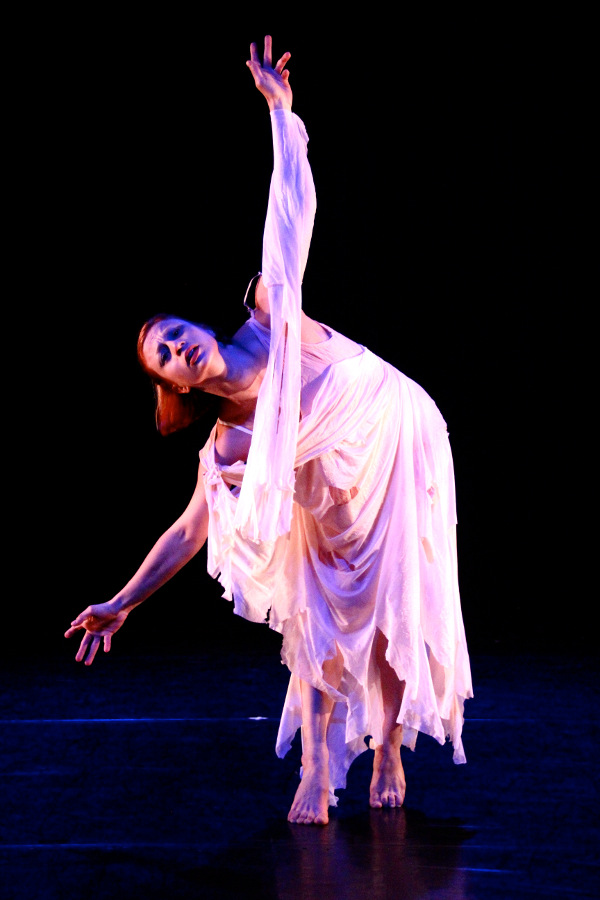 Jessica Warchal-King in Kun-Yang Lin&squot;s "Butterfly." Photo by L. Browning Photography