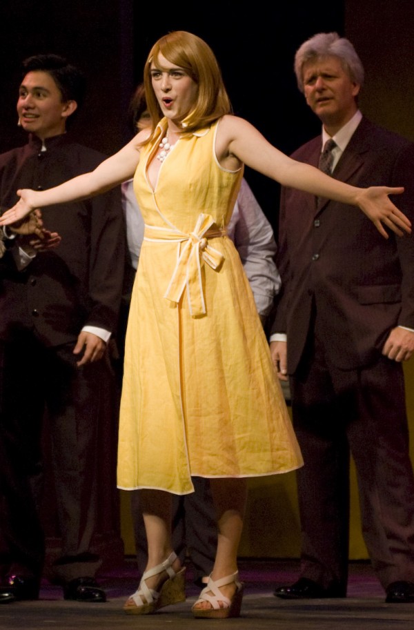 Amanda Davis in "Dirty Rotten Scoundrels." Photo courtesy of Weathervane Playhouse