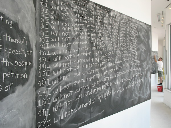 Michael Scoggins, “Chalk” (2014), chalk and chalkboard paint, courtesy of the artist and Diana Lowenstein Gallery. Photo: Liz Shannon