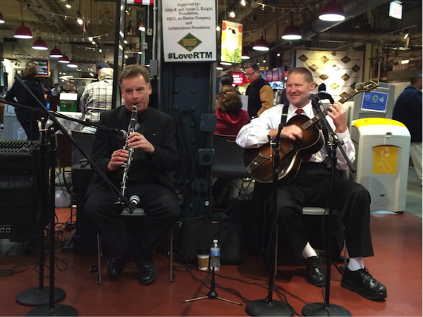 Paul Butler (clarinet) and Jim Smith  (tenor guitar) bring Dixieland jazz to the Market