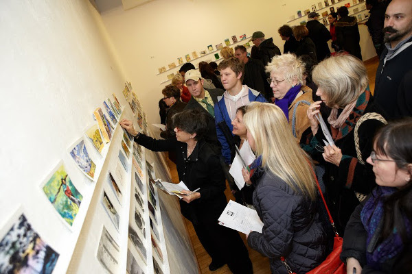 A full house for ther 2012 "Dear Fleisher" exhibit. Photo courtesy Fleisher Art Memorial